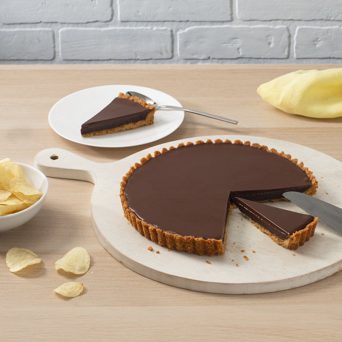 LAYS® Milk Chocolate Tart with Potato Chip Crust FLVR